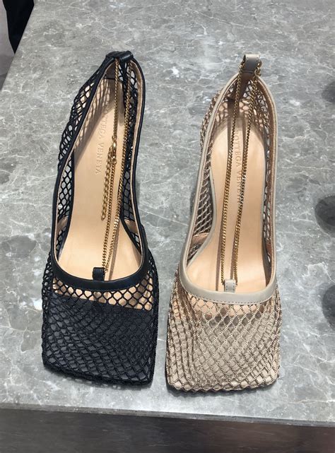 bottega veneta heel reviews.